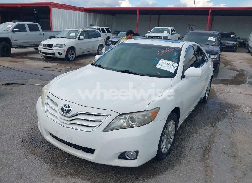 Photo 6 of 2011 Toyota Camry XLE V6 (VIN 4T1BK3EK3BU610416)