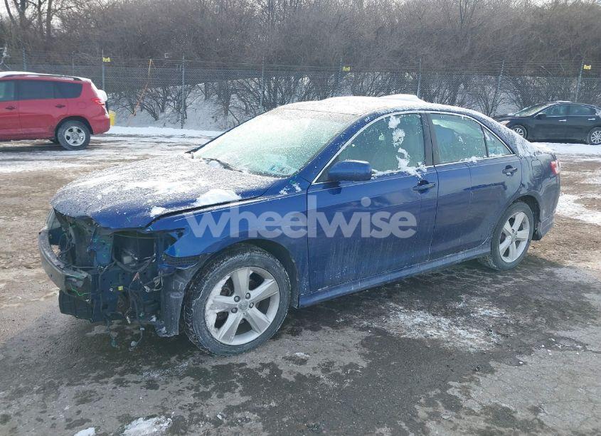 Photo 2 of 2011 Toyota Camry SE V6 (VIN 4T1BK3EK3BU613557)