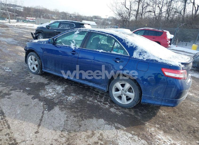 Photo 3 of 2011 Toyota Camry SE V6 (VIN 4T1BK3EK3BU613557)