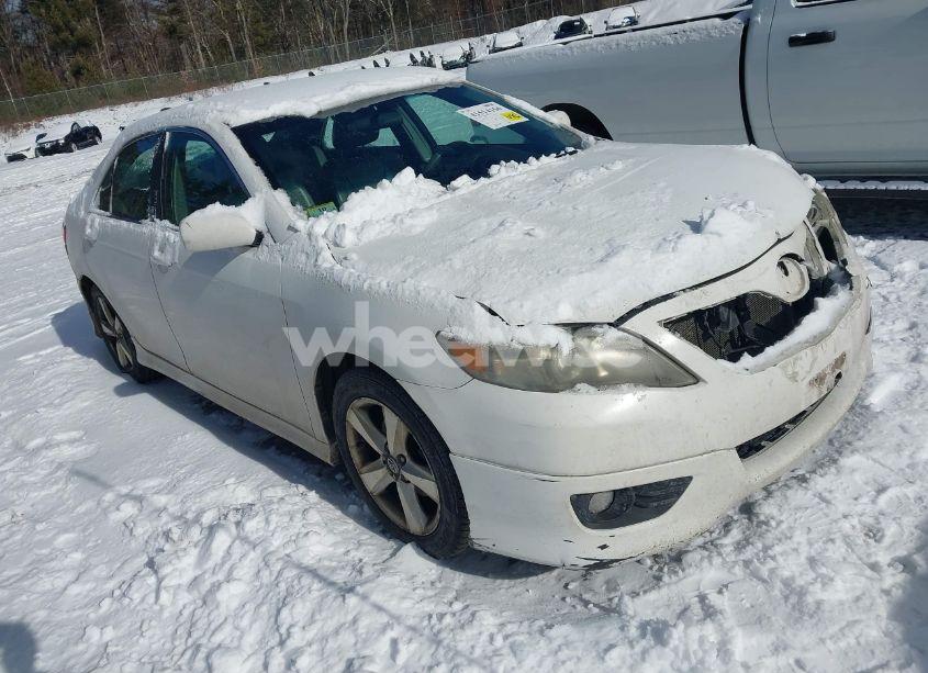 2011 Toyota Camry SE V6 (VIN 4T1BK3EK3BU613784) main photo