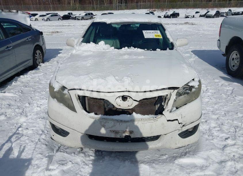 Photo 12 of 2011 Toyota Camry SE V6 (VIN 4T1BK3EK3BU613784)