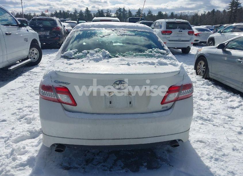 Photo 16 of 2011 Toyota Camry SE V6 (VIN 4T1BK3EK3BU613784)