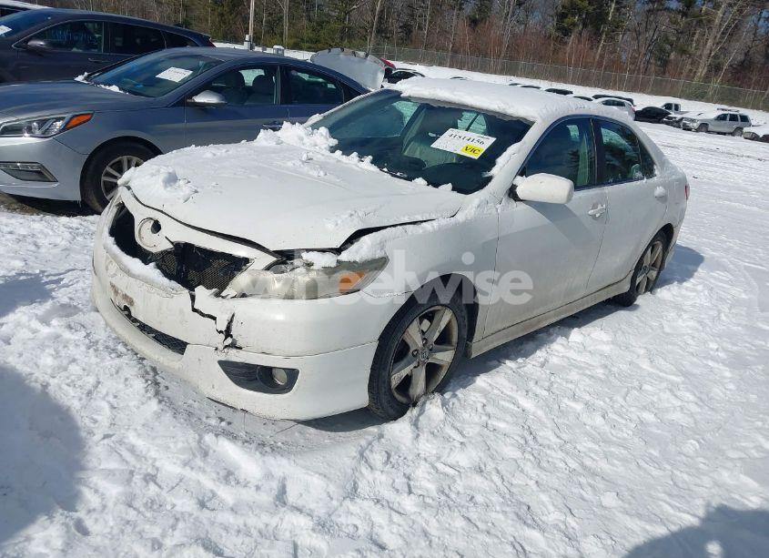 Photo 2 of 2011 Toyota Camry SE V6 (VIN 4T1BK3EK3BU613784)
