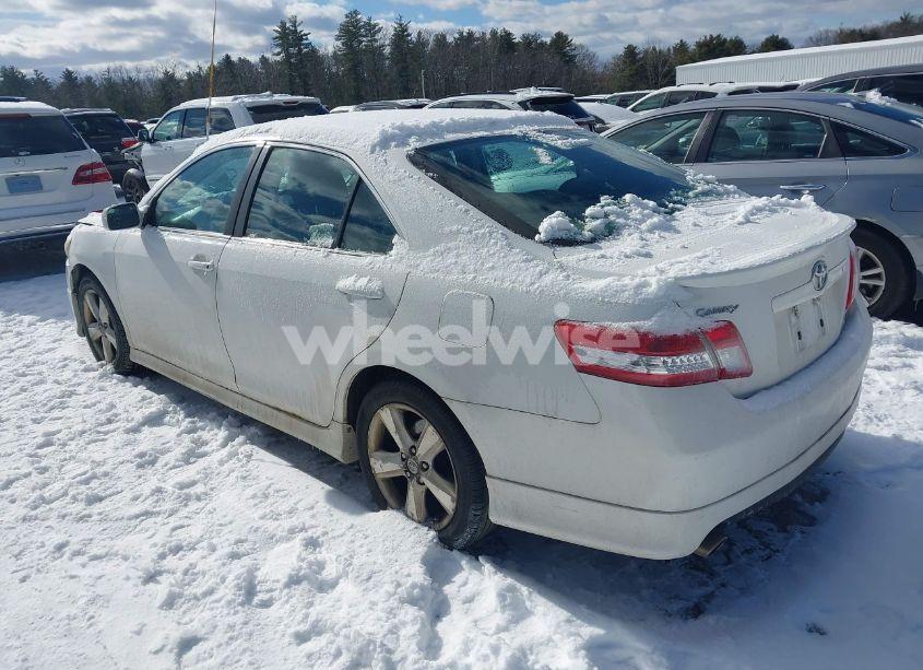 Photo 3 of 2011 Toyota Camry SE V6 (VIN 4T1BK3EK3BU613784)