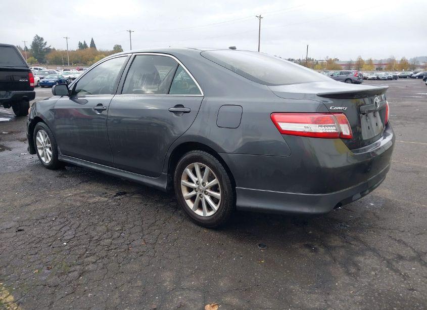 Photo 3 of 2011 Toyota Camry SE V6 (VIN 4T1BK3EK3BU616006)