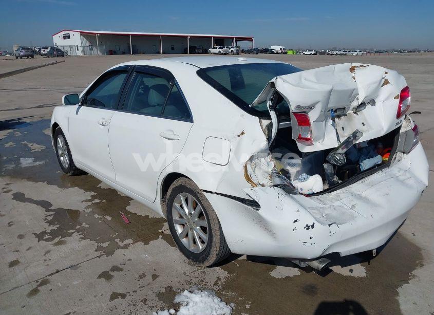 Photo 3 of 2011 Toyota Camry XLE V6 (VIN 4T1BK3EK3BU625871)