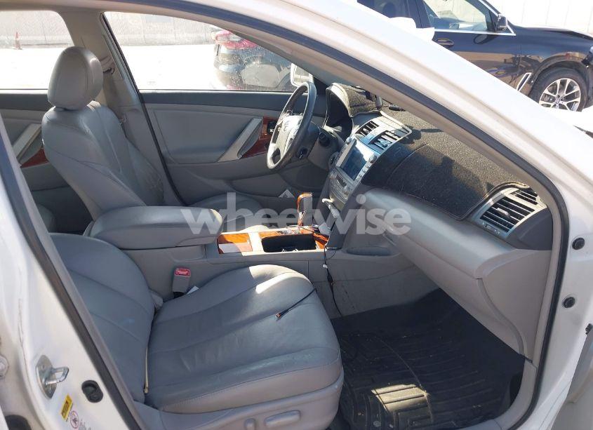 Photo 5 of 2011 Toyota Camry XLE V6 (VIN 4T1BK3EK3BU625871)