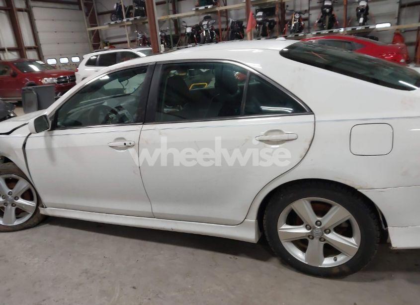 Photo 12 of 2010 Toyota Camry SE V6 (VIN 4T1BK3EK4AU607992)