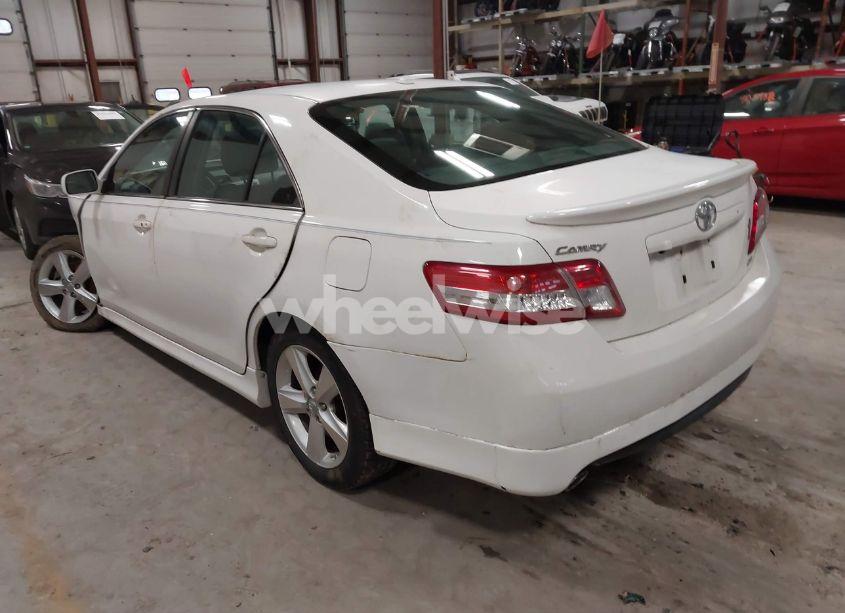 Photo 3 of 2010 Toyota Camry SE V6 (VIN 4T1BK3EK4AU607992)
