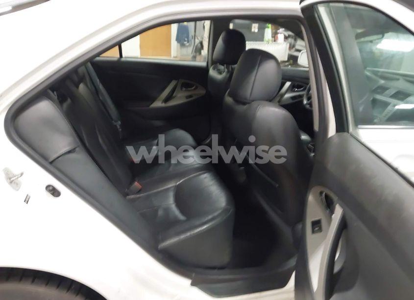 Photo 8 of 2010 Toyota Camry SE V6 (VIN 4T1BK3EK4AU607992)