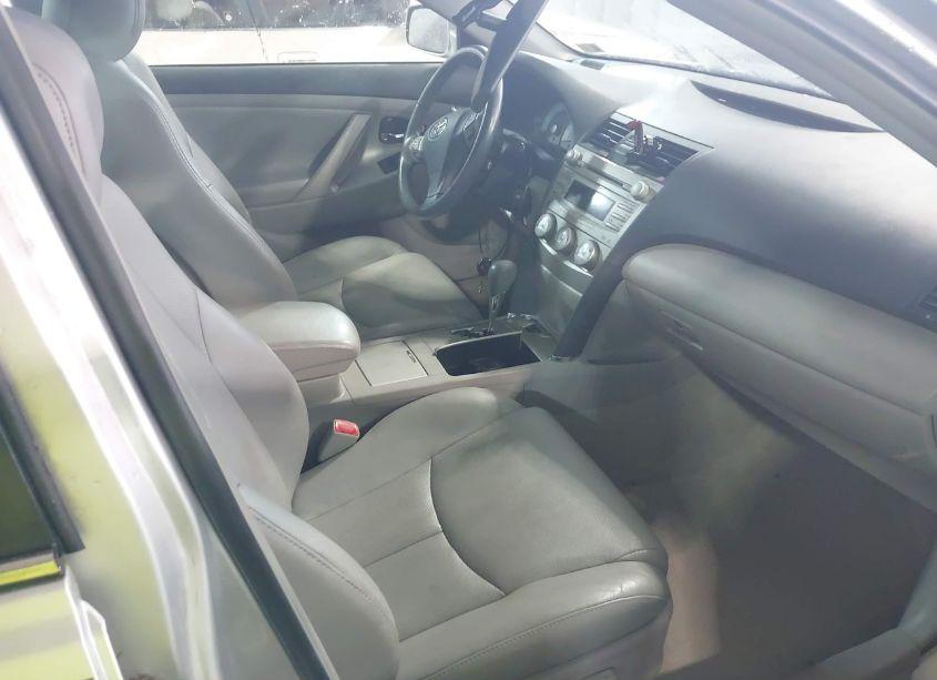 Photo 5 of 2011 Toyota Camry SE V6 (VIN 4T1BK3EK4BU126044)