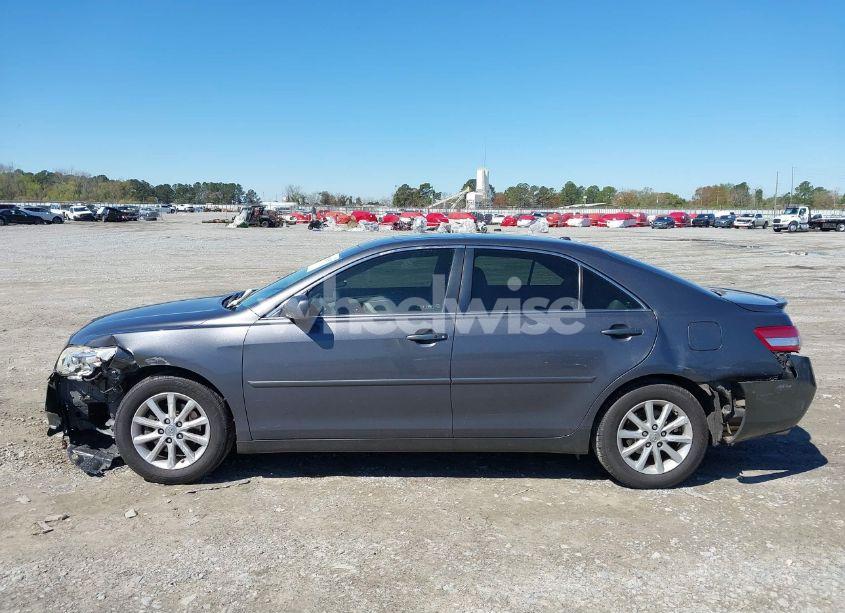 Photo 14 of 2011 Toyota Camry SE/LE/XLE (VIN 4T1BK3EK4BU629587)