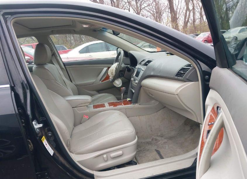 Photo 5 of 2010 Toyota Camry XLE V6 (VIN 4T1BK3EK5AU100437)