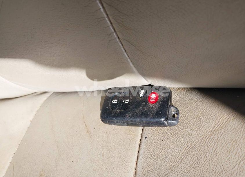 Photo 11 of 2011 Toyota Camry XLE V6 (VIN 4T1BK3EK5BU613608)