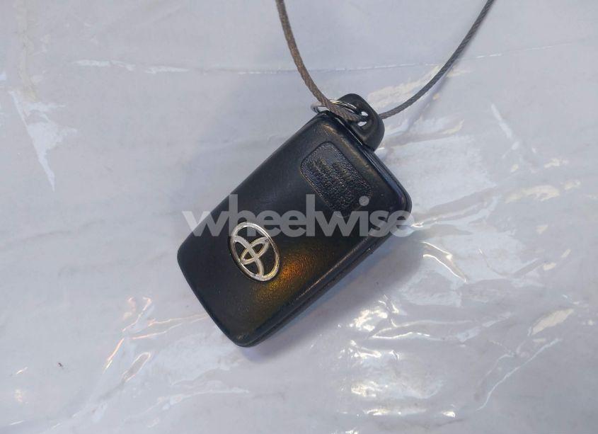 Photo 11 of 2011 Toyota Camry SE V6 (VIN 4T1BK3EK5BU614516)