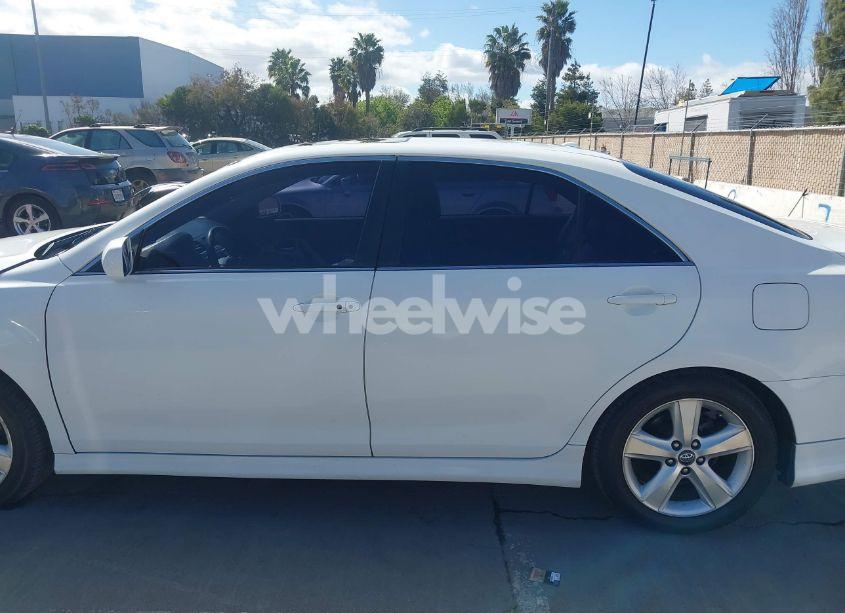 Photo 15 of 2011 Toyota Camry SE V6 (VIN 4T1BK3EK5BU614516)