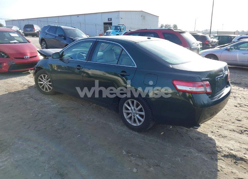 Photo 3 of 2011 Toyota Camry (VIN 4T1BK3EK5BU616315)