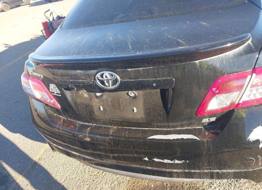 Photo 16 of 2010 Toyota Camry SE V6 (VIN 4T1BK3EK6AU102617)