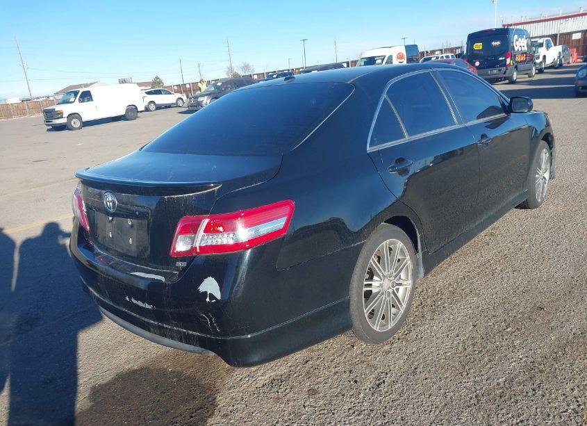 Photo 4 of 2010 Toyota Camry SE V6 (VIN 4T1BK3EK6AU102617)