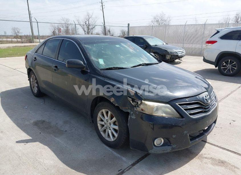2010 Toyota Camry XLE V6 (VIN 4T1BK3EK6AU114427) main photo
