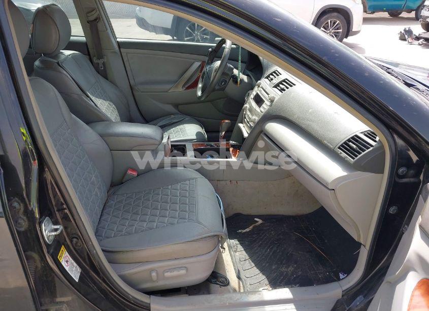 Photo 5 of 2010 Toyota Camry XLE V6 (VIN 4T1BK3EK6AU114427)