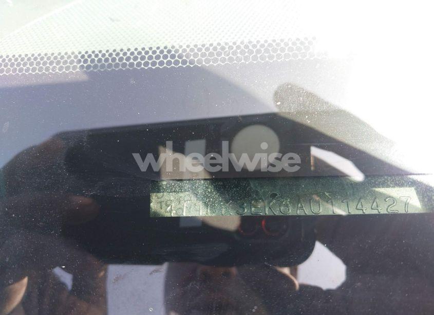 Photo 9 of 2010 Toyota Camry XLE V6 (VIN 4T1BK3EK6AU114427)