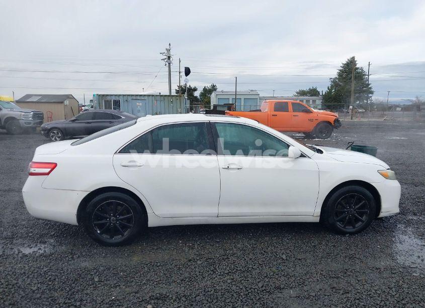 Photo 13 of 2010 Toyota Camry XLE V6 (VIN 4T1BK3EK6AU607525)