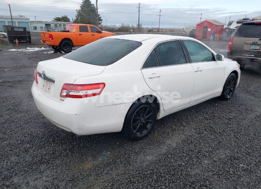 Photo 4 of 2010 Toyota Camry XLE V6 (VIN 4T1BK3EK6AU607525)