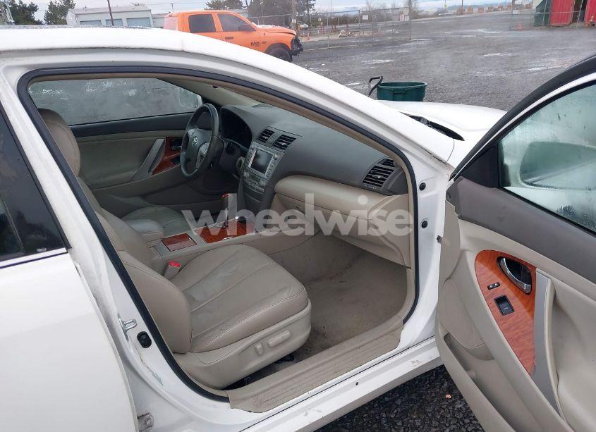 Photo 5 of 2010 Toyota Camry XLE V6 (VIN 4T1BK3EK6AU607525)