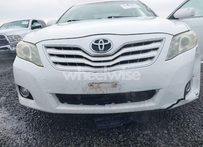 Photo 6 of 2010 Toyota Camry XLE V6 (VIN 4T1BK3EK6AU607525)