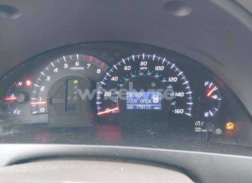 Photo 7 of 2010 Toyota Camry XLE V6 (VIN 4T1BK3EK6AU607525)