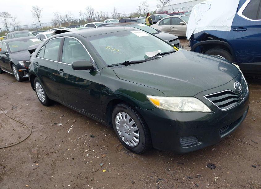 2010 Toyota Camry LE V6 (VIN 4T1BK3EK6AU608366) main photo