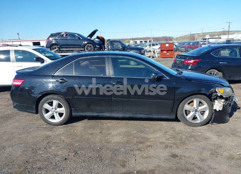 Photo 14 of 2011 Toyota Camry SE V6 (VIN 4T1BK3EK6BU120133)