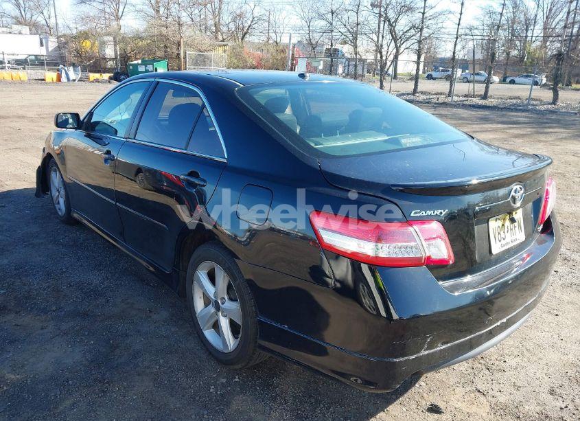 Photo 3 of 2011 Toyota Camry SE V6 (VIN 4T1BK3EK6BU120133)