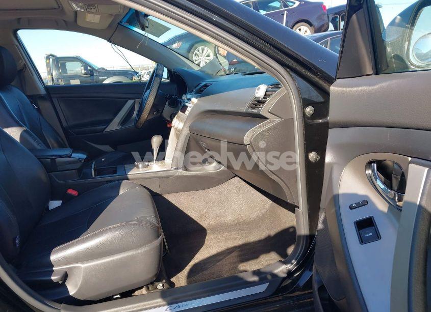 Photo 5 of 2011 Toyota Camry SE V6 (VIN 4T1BK3EK6BU120133)