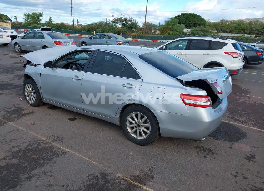 Photo 3 of 2011 Toyota Camry XLE V6 (VIN 4T1BK3EK6BU125364)