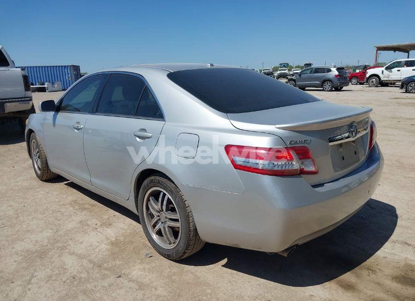 Photo 3 of 2011 Toyota Camry XLE V6 (VIN 4T1BK3EK6BU132508)