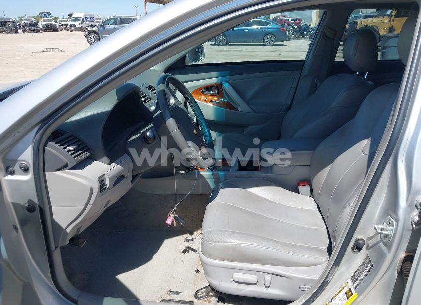 Photo 5 of 2011 Toyota Camry XLE V6 (VIN 4T1BK3EK6BU132508)