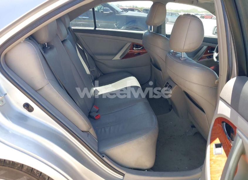 Photo 8 of 2011 Toyota Camry XLE V6 (VIN 4T1BK3EK6BU132508)