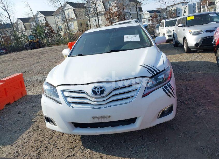 Photo 12 of 2011 Toyota Camry XLE V6 (VIN 4T1BK3EK6BU618364)
