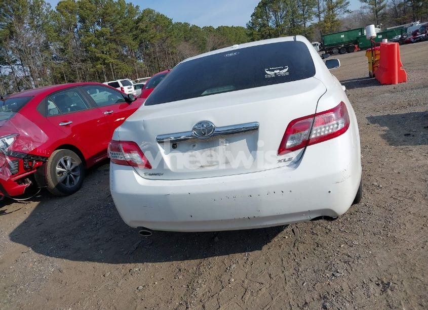 Photo 16 of 2011 Toyota Camry XLE V6 (VIN 4T1BK3EK6BU618364)