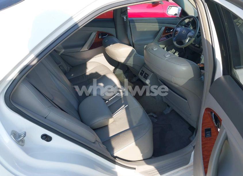 Photo 8 of 2011 Toyota Camry XLE V6 (VIN 4T1BK3EK6BU618364)