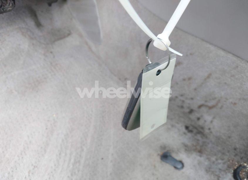 Photo 11 of 2010 Toyota Camry SE/LE/XLE (VIN 4T1BK3EK7AU113836)