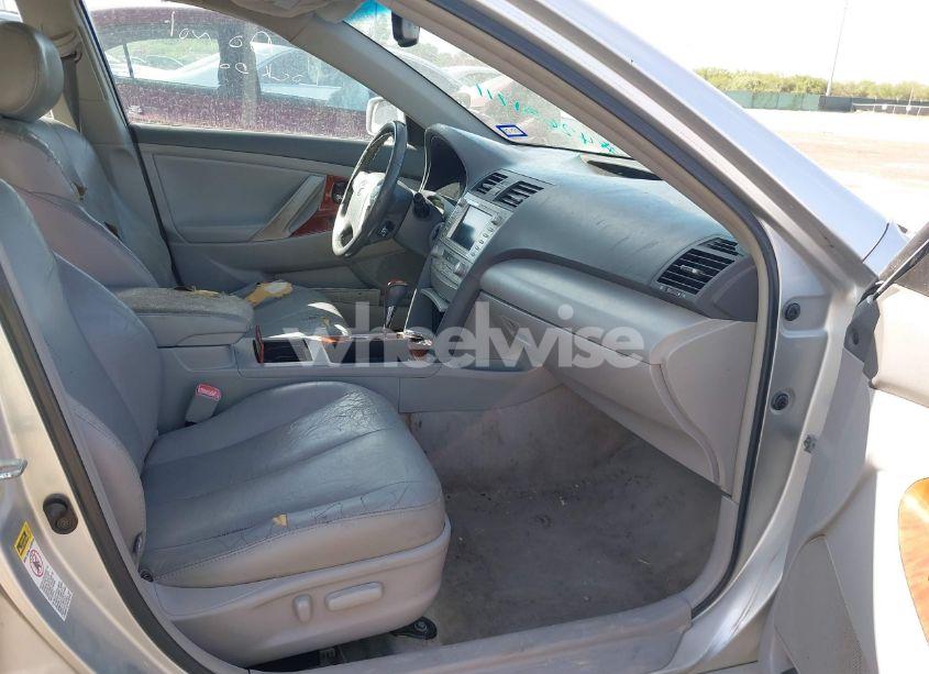 Photo 5 of 2011 Toyota Camry XLE V6 (VIN 4T1BK3EK7BU126734)