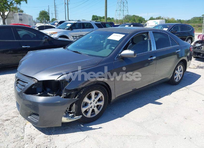 Photo 2 of 2011 Toyota Camry LE V6 (VIN 4T1BK3EK7BU132002)