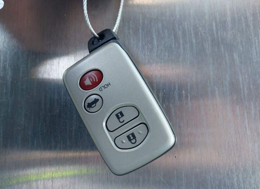 Photo 11 of 2010 Toyota Camry XLE V6 (VIN 4T1BK3EK8AU112291)