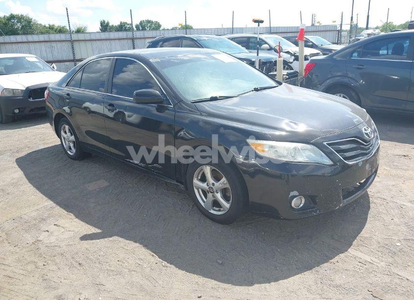 2010 Toyota Camry XLE V6 (VIN 4T1BK3EK8AU113375) main photo