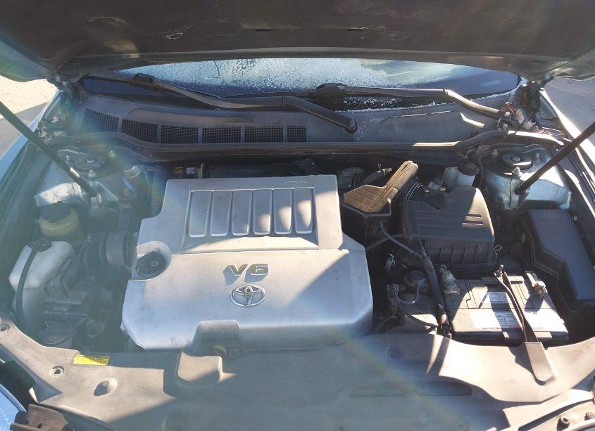 Photo 10 of 2011 Toyota Camry LE (VIN 4T1BK3EK8BU618415)