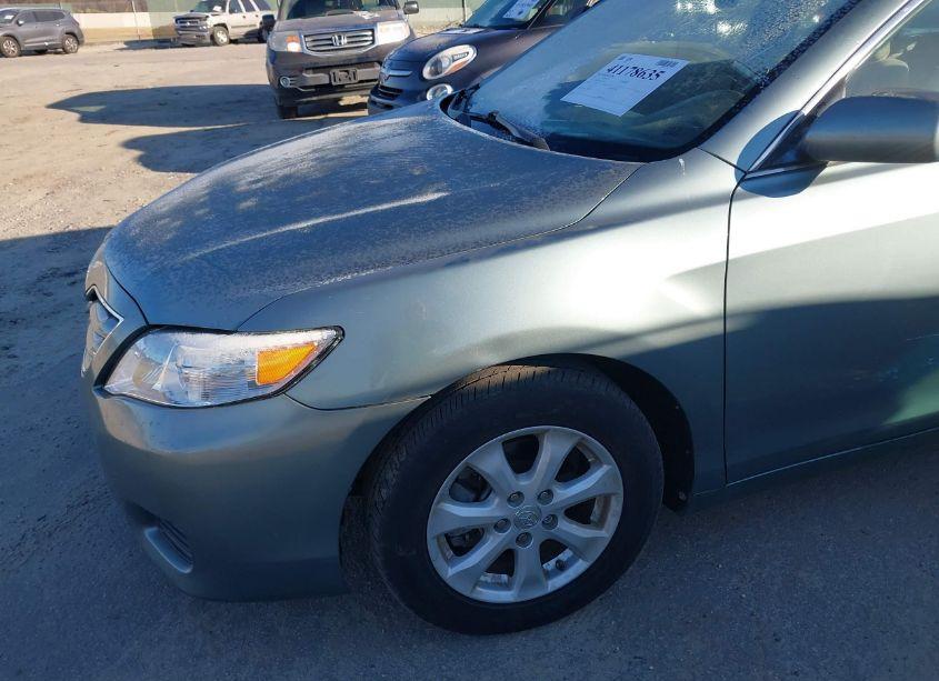 Photo 18 of 2011 Toyota Camry LE (VIN 4T1BK3EK8BU618415)