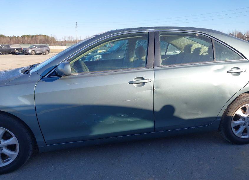 Photo 19 of 2011 Toyota Camry LE (VIN 4T1BK3EK8BU618415)